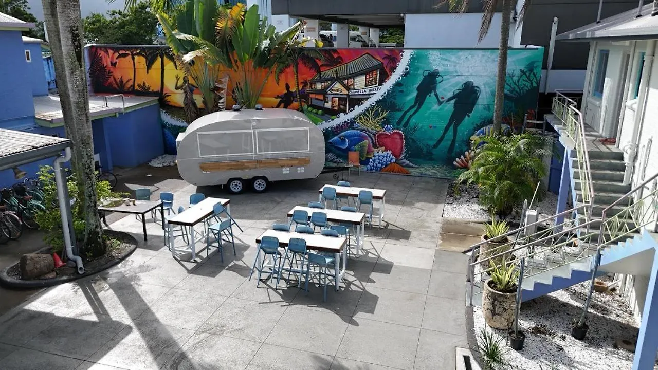 Caravella Backpackers Hostel Cairns