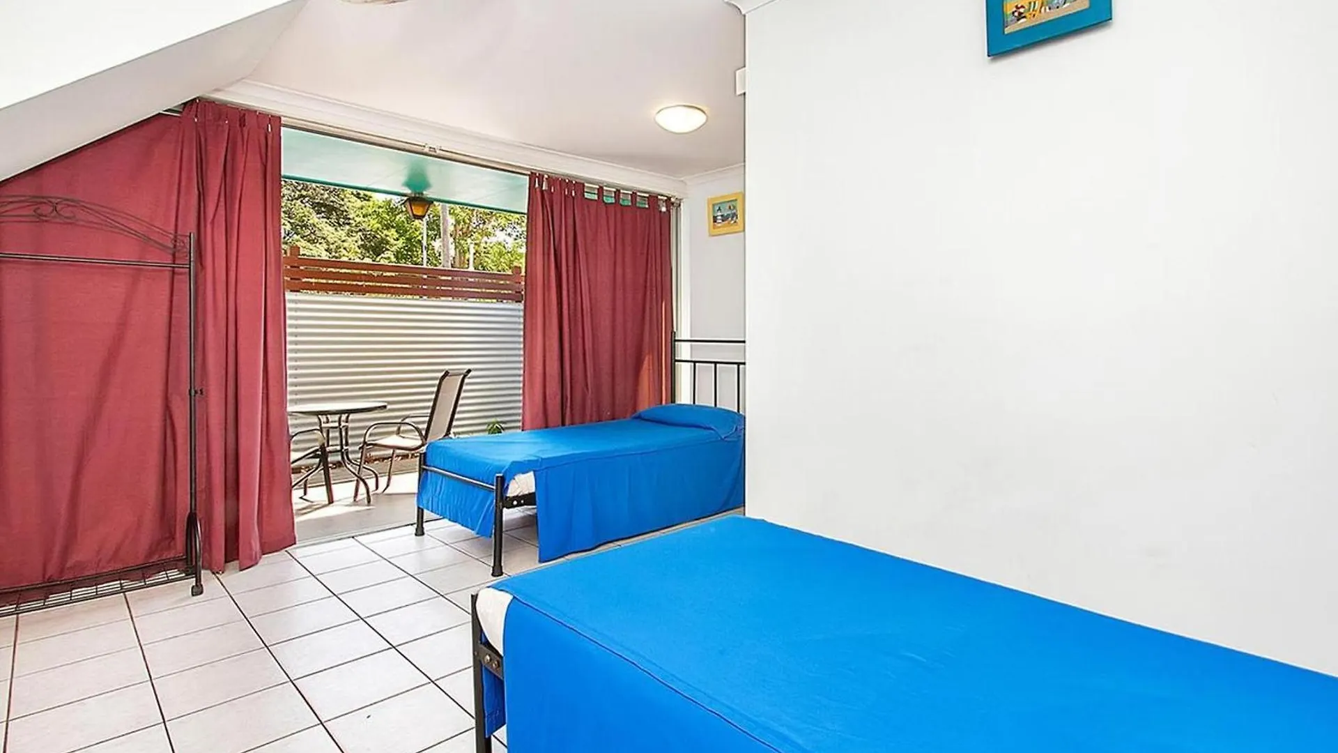 Caravella Backpackers Hostel Cairns